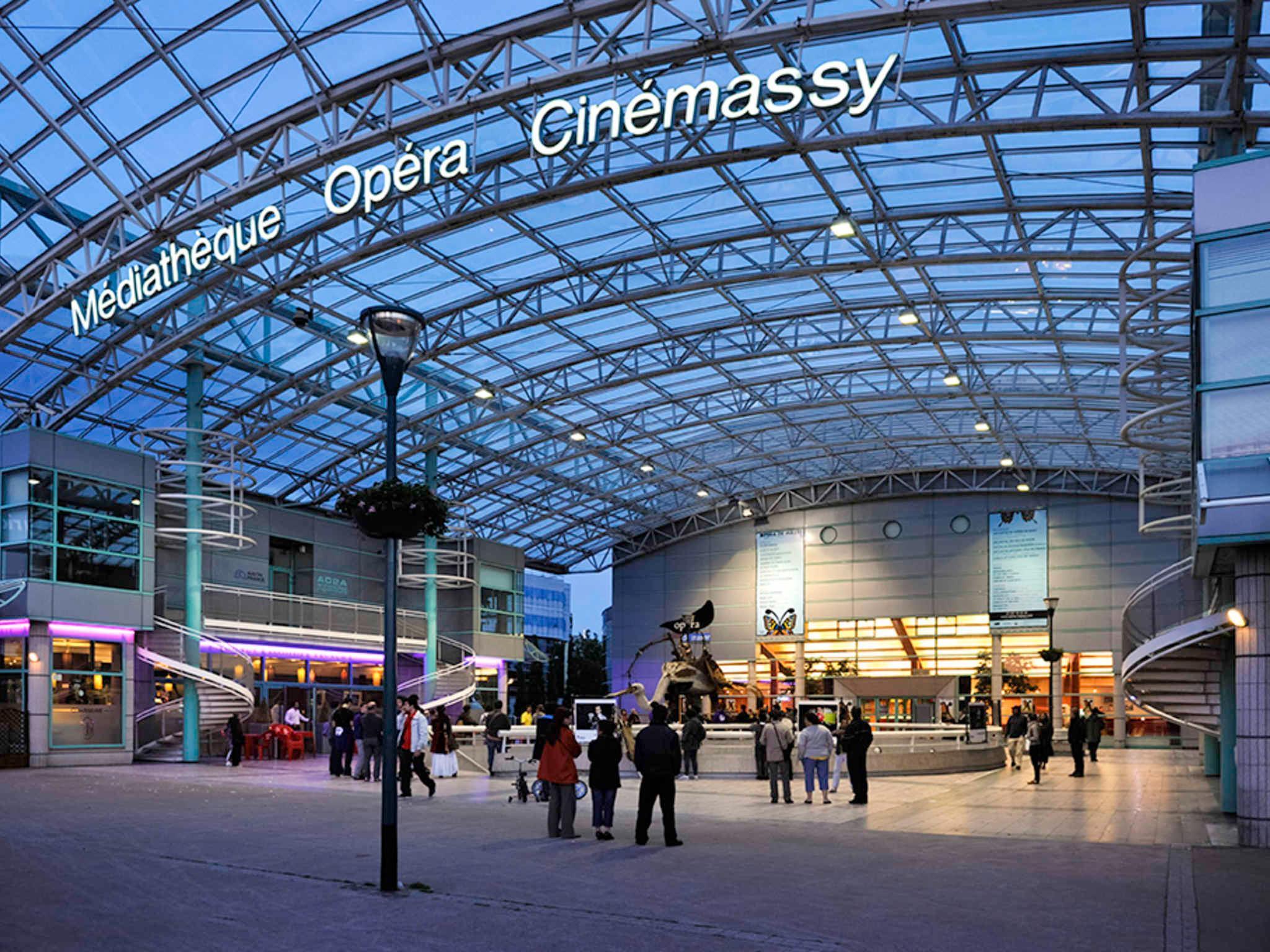 Mercure Paris Massy Gare Tgv Exterior photo