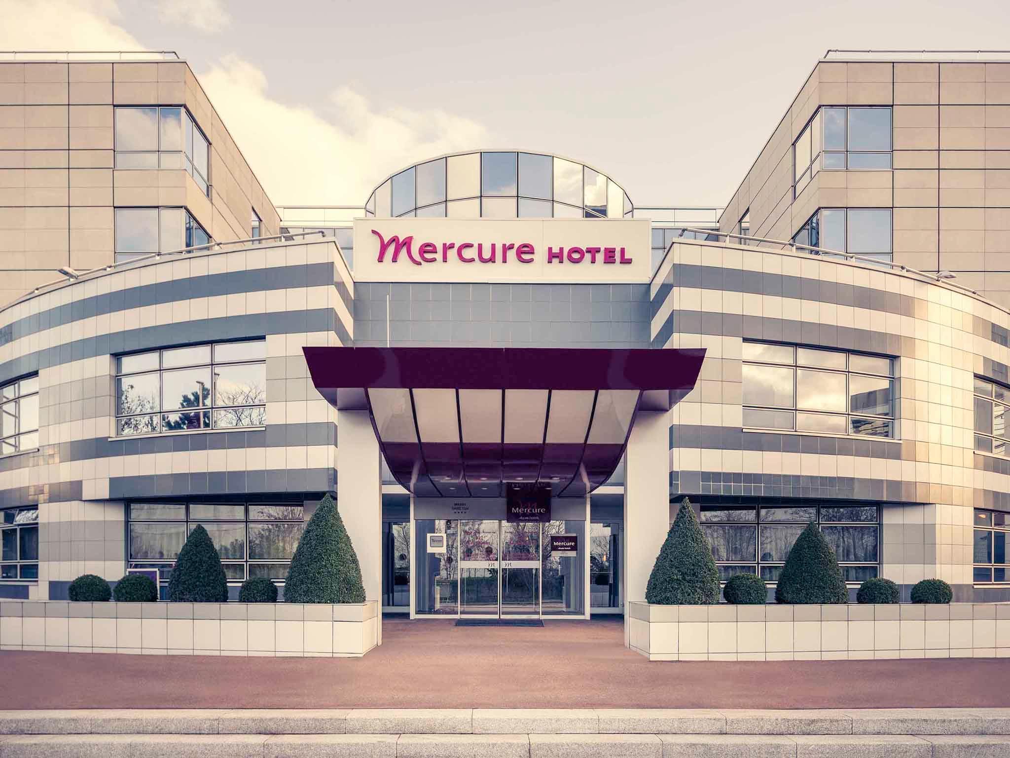 Mercure Paris Massy Gare Tgv Exterior photo