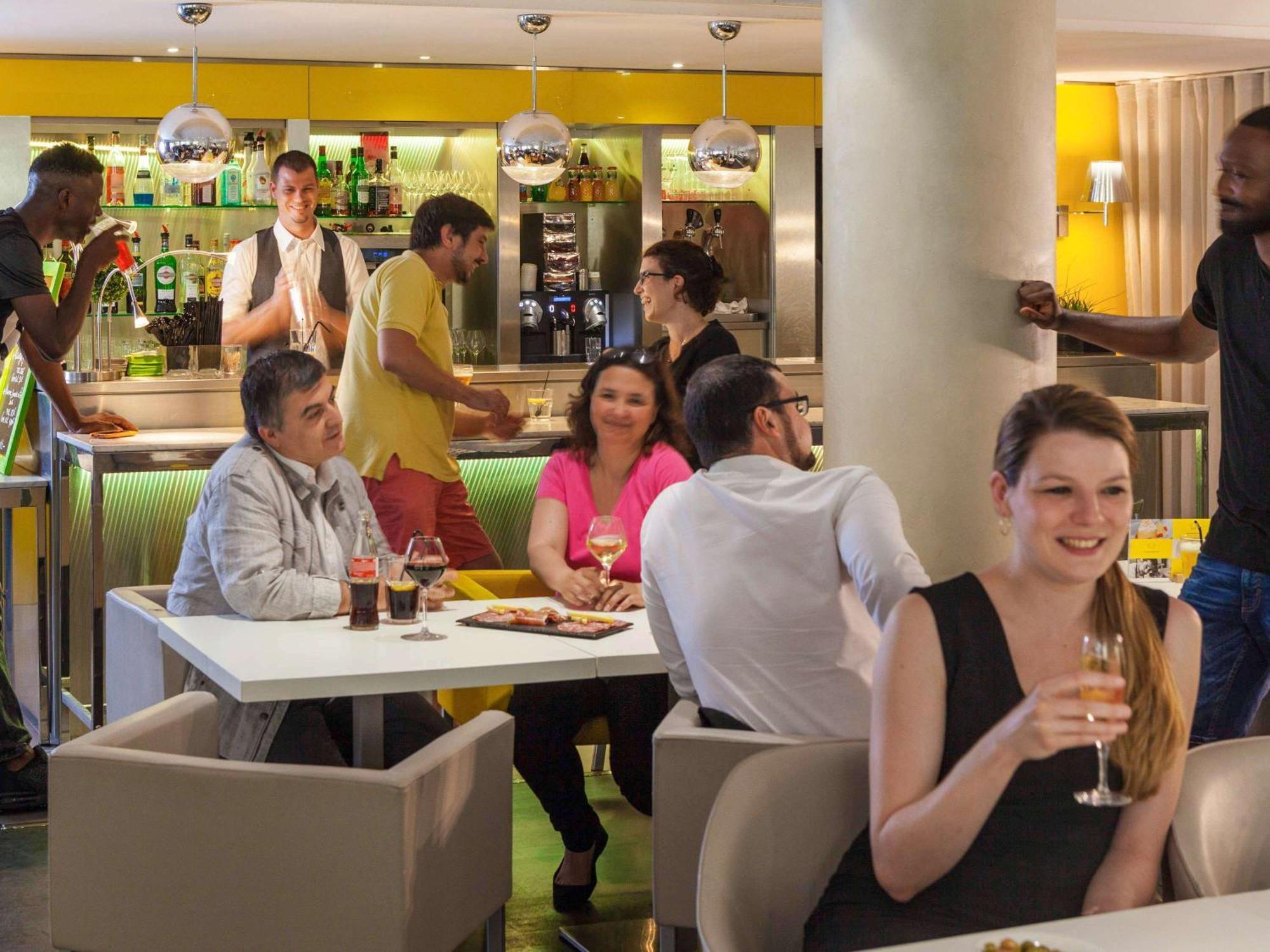 Mercure Paris Massy Gare Tgv Exterior photo