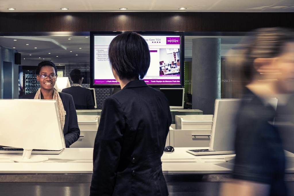 Mercure Paris Massy Gare Tgv Exterior photo